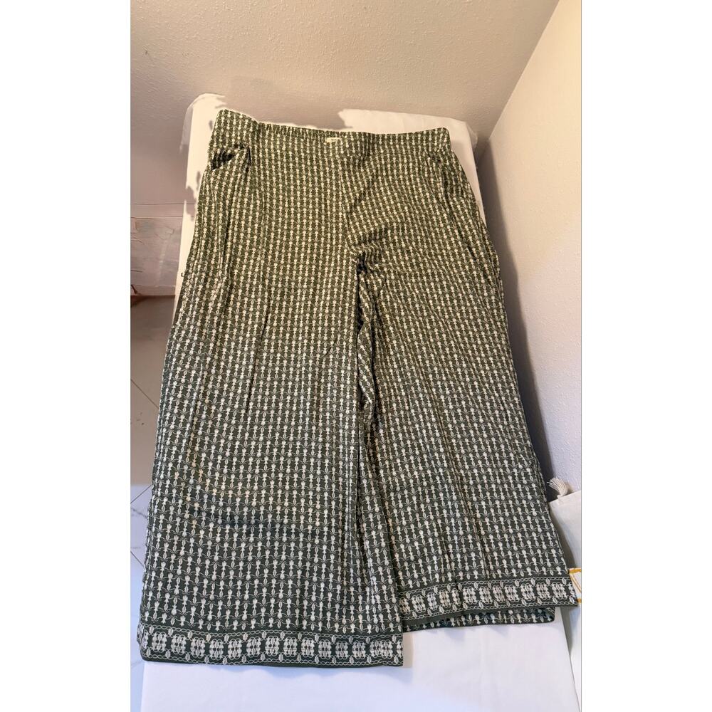 Max Studio London Wide Leg Pants 2X Green Floral Pull On NWT - Picture 3 of 10